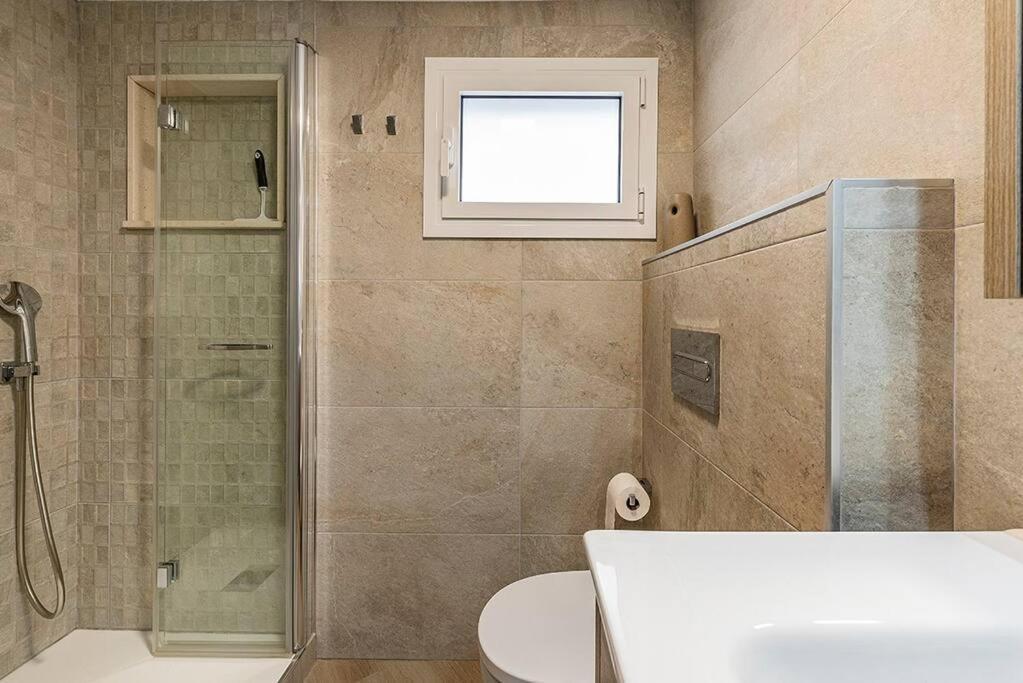 Апартаменты Lusso E Relax Con Piscina A 2 Minuti Dal Mare Миами-Плайя Экстерьер фото